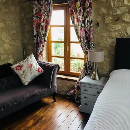 Le Pelot - Country Farmhouse Bed & Breakfast Montréal